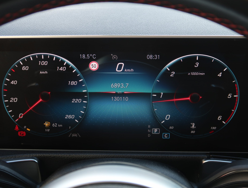 Mercedes-Benz GLB, 2020