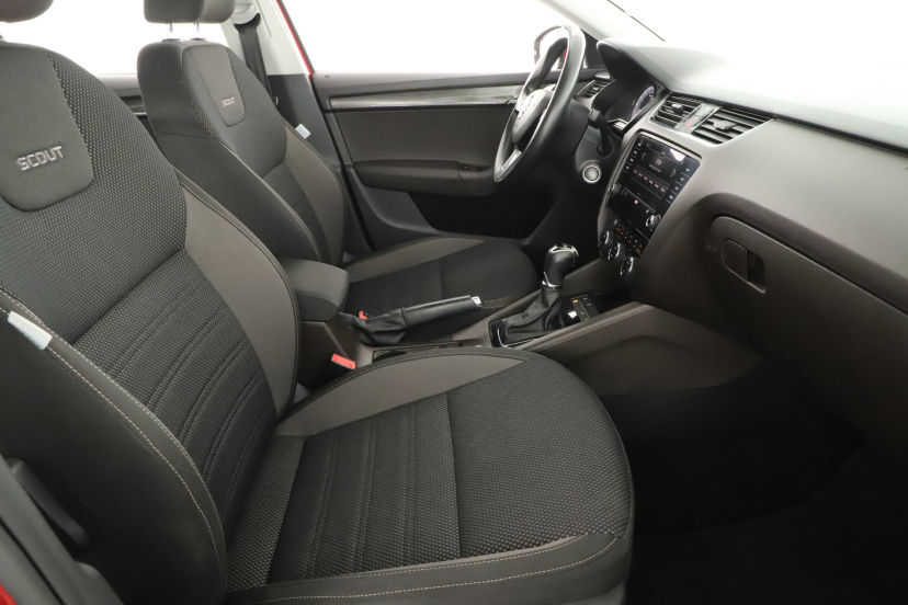 Škoda Octavia Scout, 2018