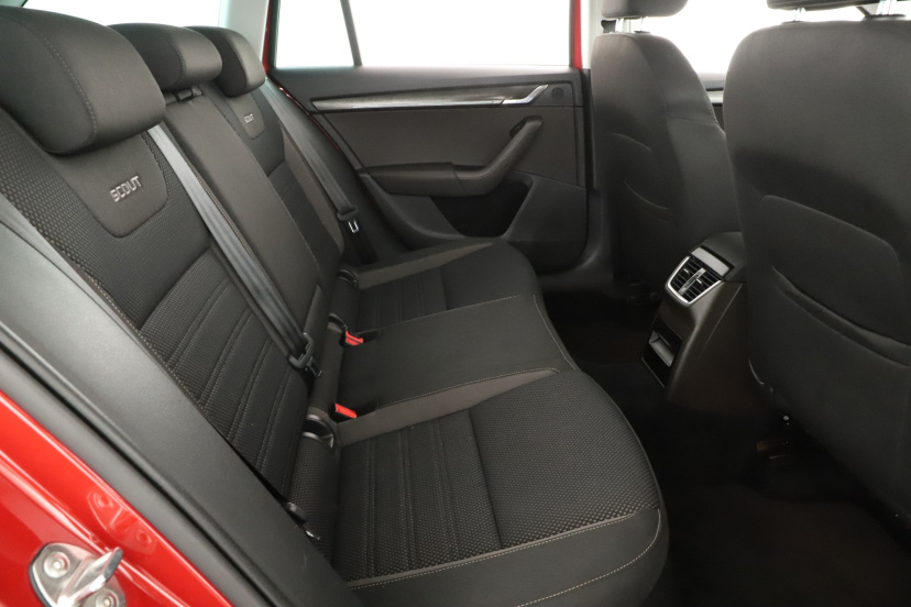 Škoda Octavia Scout, 2018