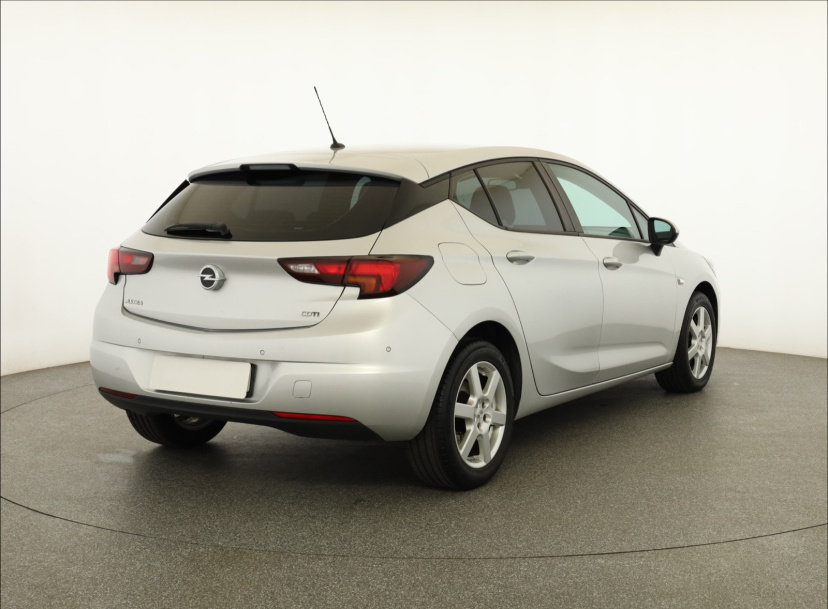 Opel Astra, 2016