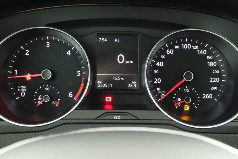 Volkswagen Passat, 2015