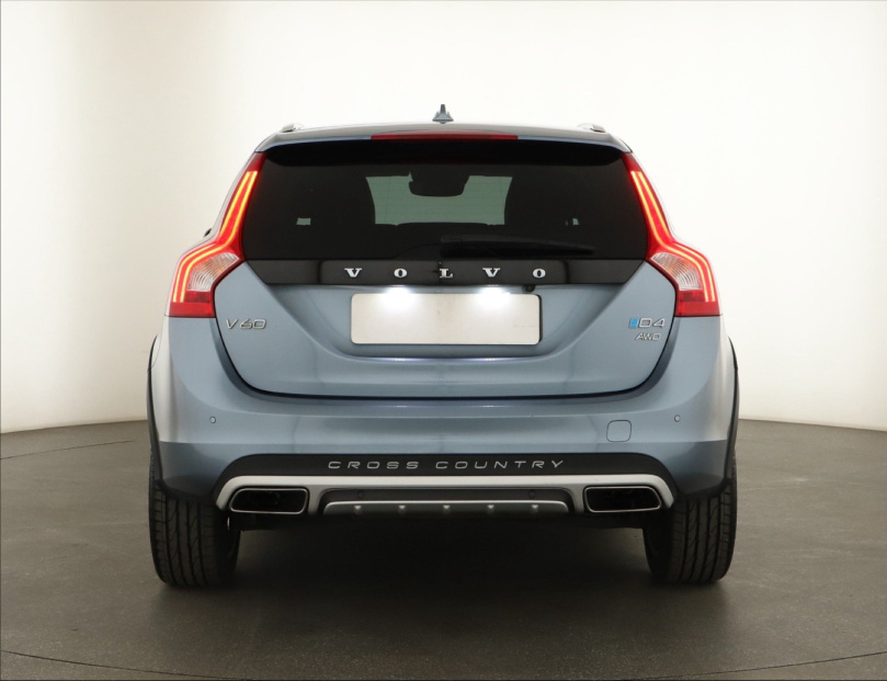 Volvo V60 Cross Country, 2017