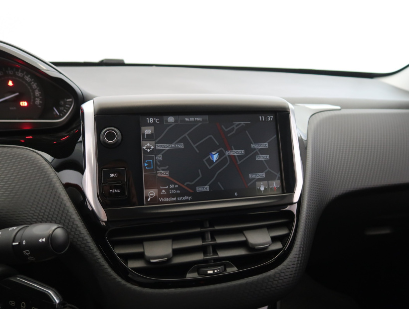 Peugeot 2008, 2016