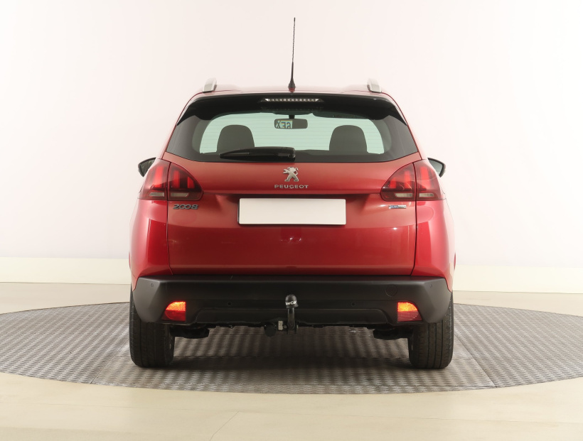 Peugeot 2008, 2016