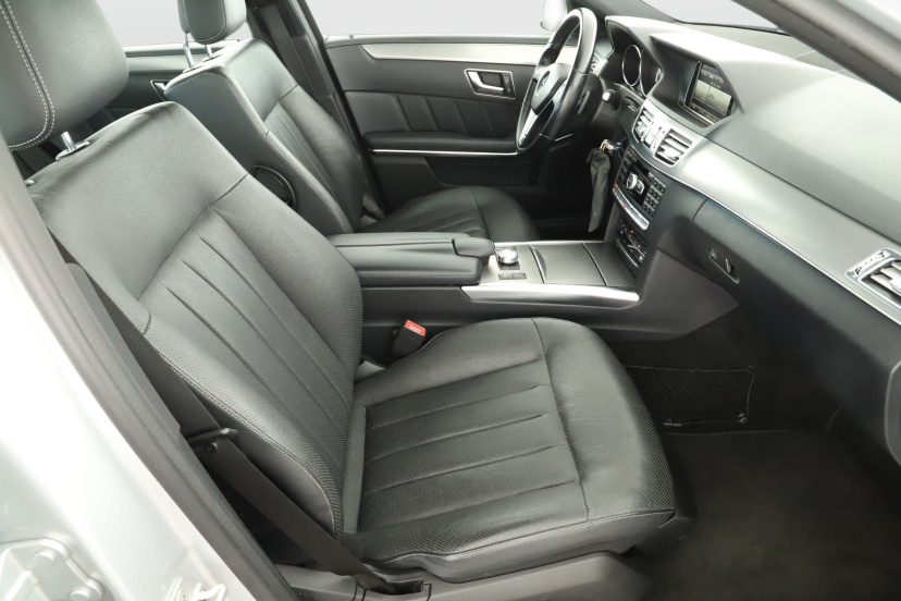 Mercedes-Benz E, 2013