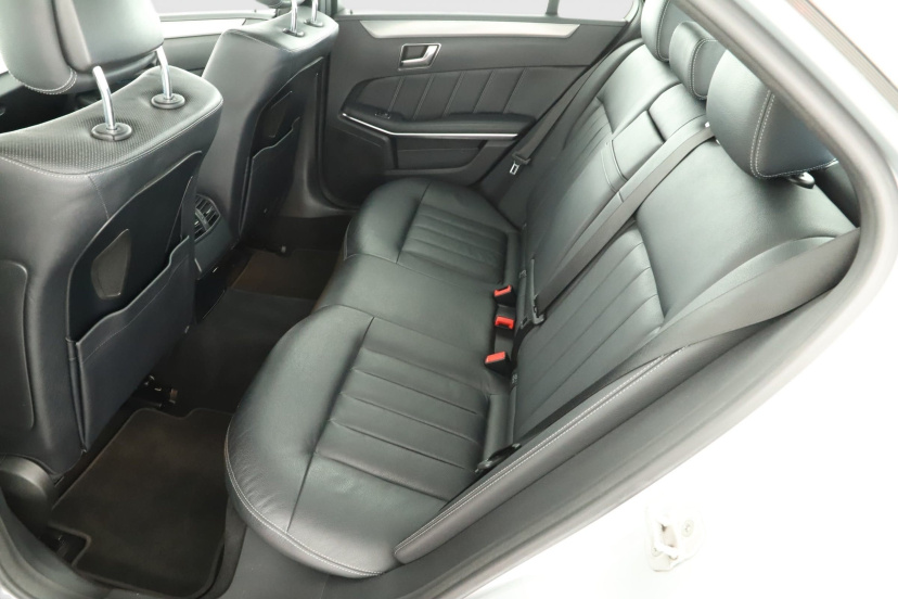 Mercedes-Benz E, 2013