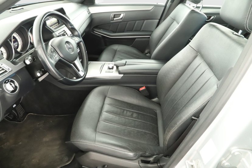 Mercedes-Benz E, 2013