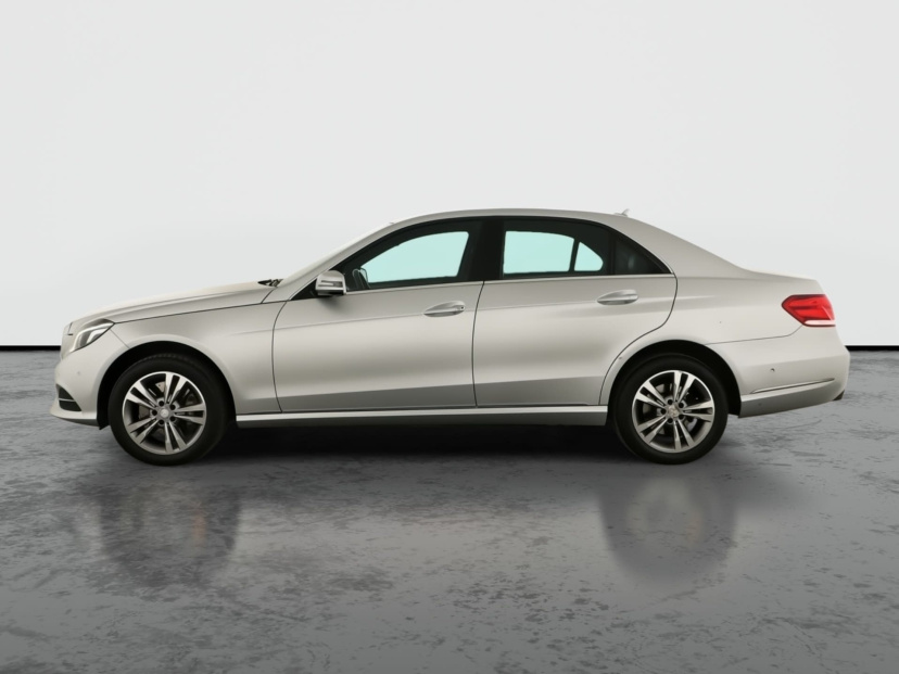 Mercedes-Benz E, 2013