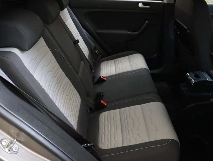 Volkswagen Golf Plus, 2010