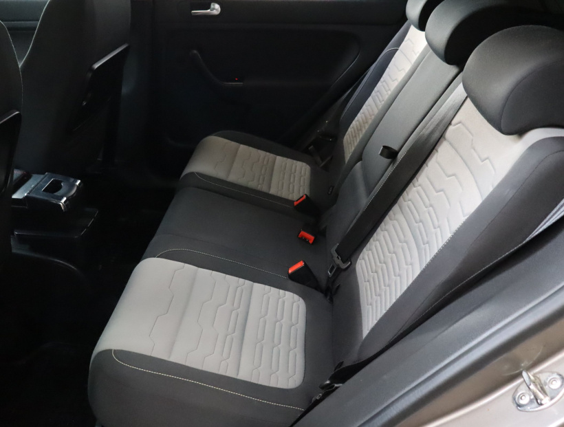 Volkswagen Golf Plus, 2010