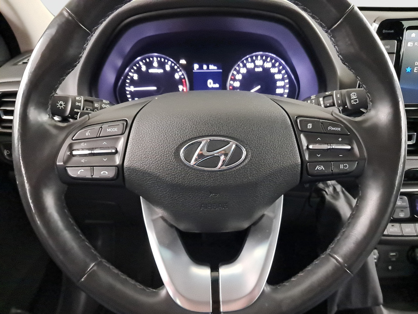 Hyundai i30, 2021
