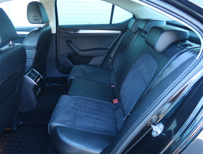 Škoda Superb, 2016