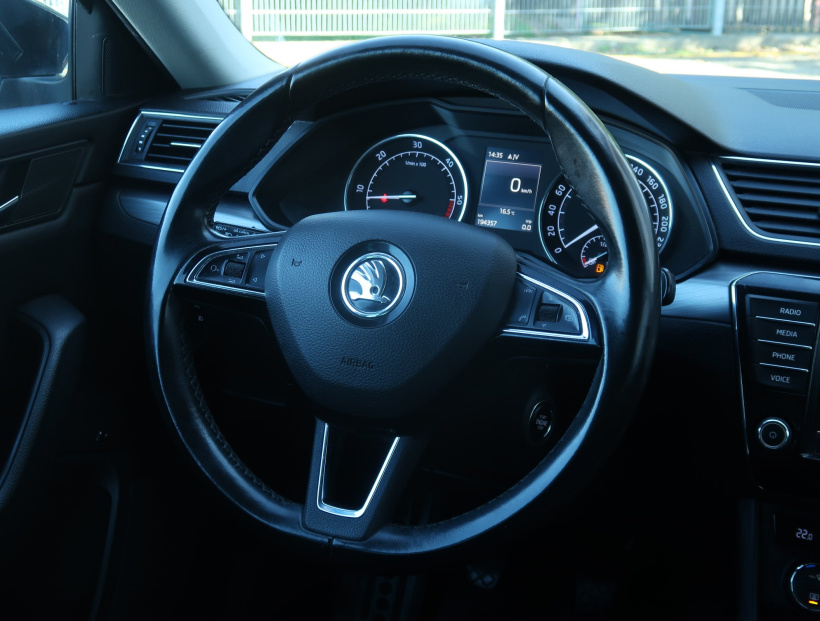Škoda Superb, 2016