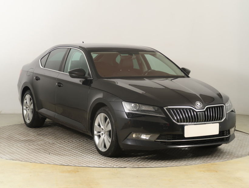 Škoda Superb, 2016