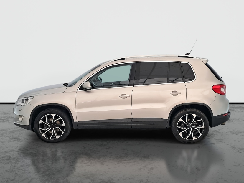 Volkswagen Tiguan, 2010