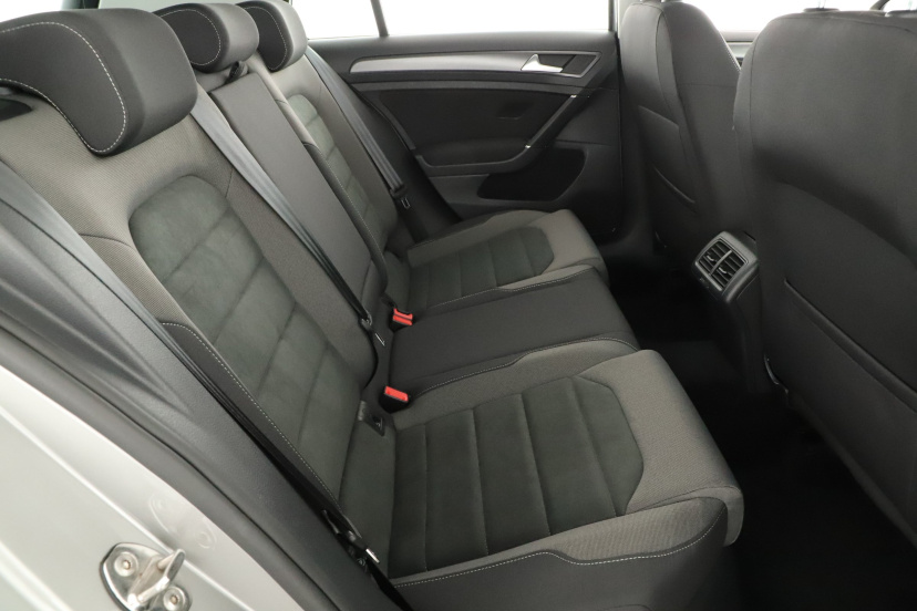 Volkswagen Golf, 2017