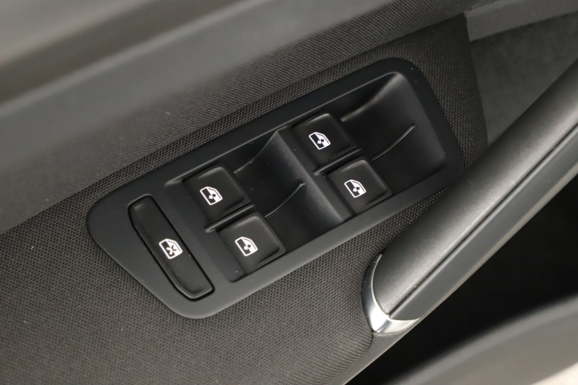 Volkswagen Golf, 2017