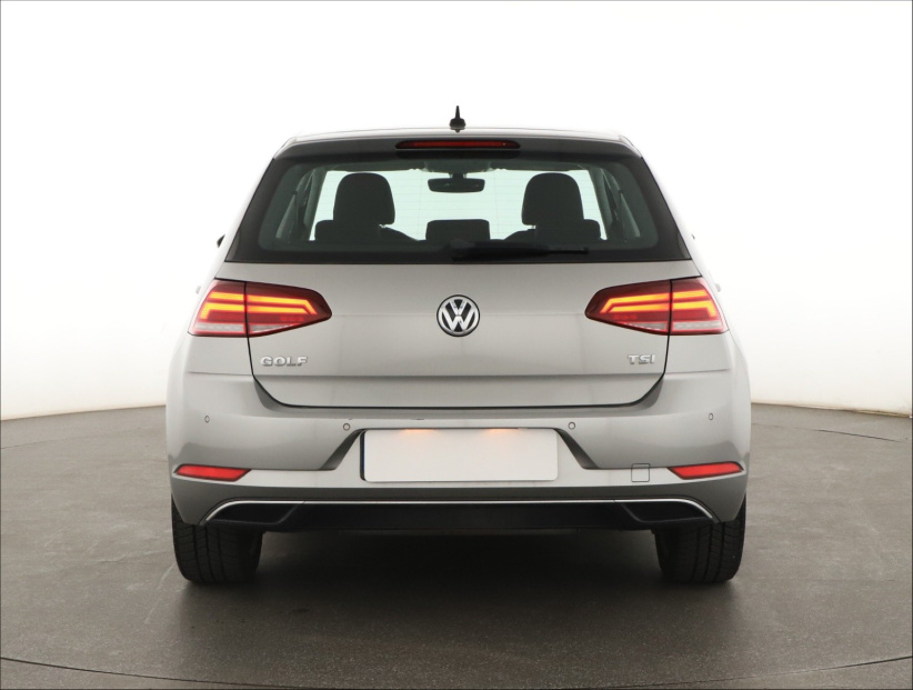 Volkswagen Golf, 2017
