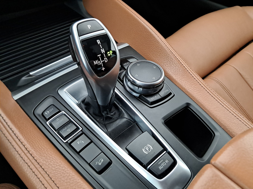 BMW X6, 2016
