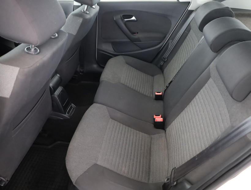 Volkswagen Polo, 2011
