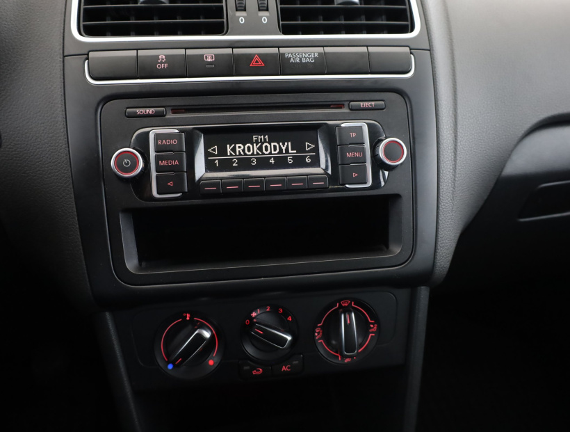 Volkswagen Polo, 2011
