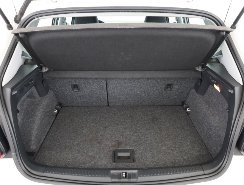 Volkswagen Polo, 2011