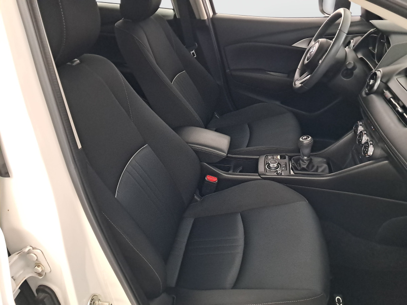 Mazda CX-3, 2022