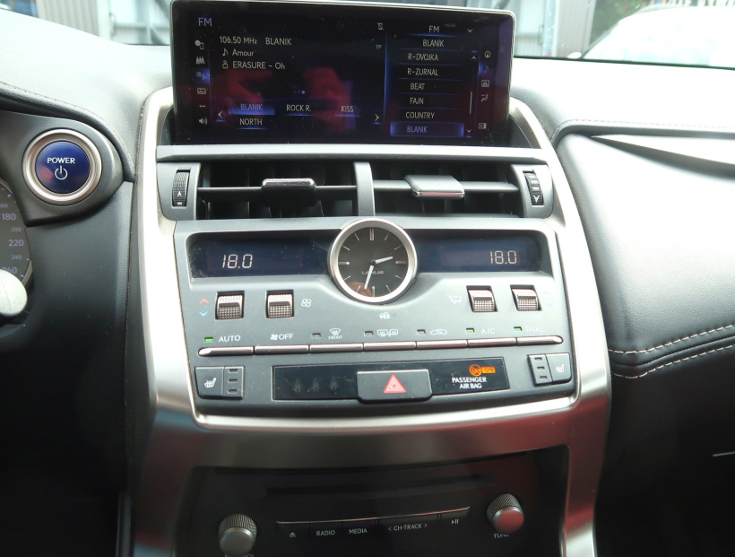 Lexus NX, 2018