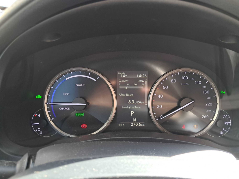 Lexus NX, 2018