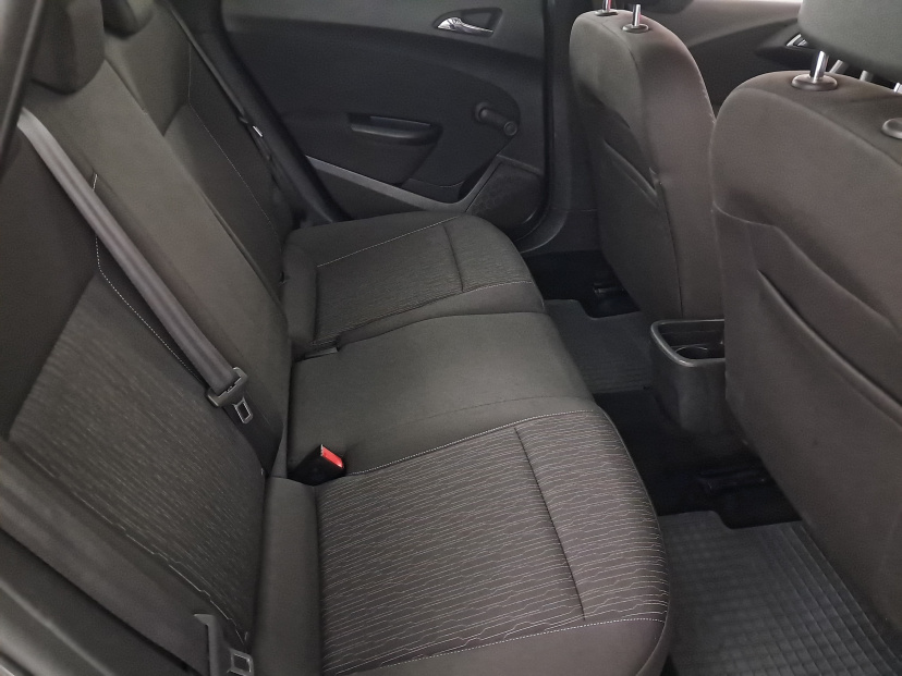 Opel Astra, 2014