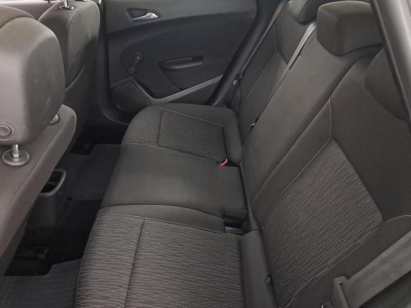 Opel Astra, 2014