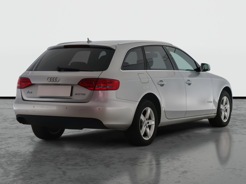 Audi A4, 2009