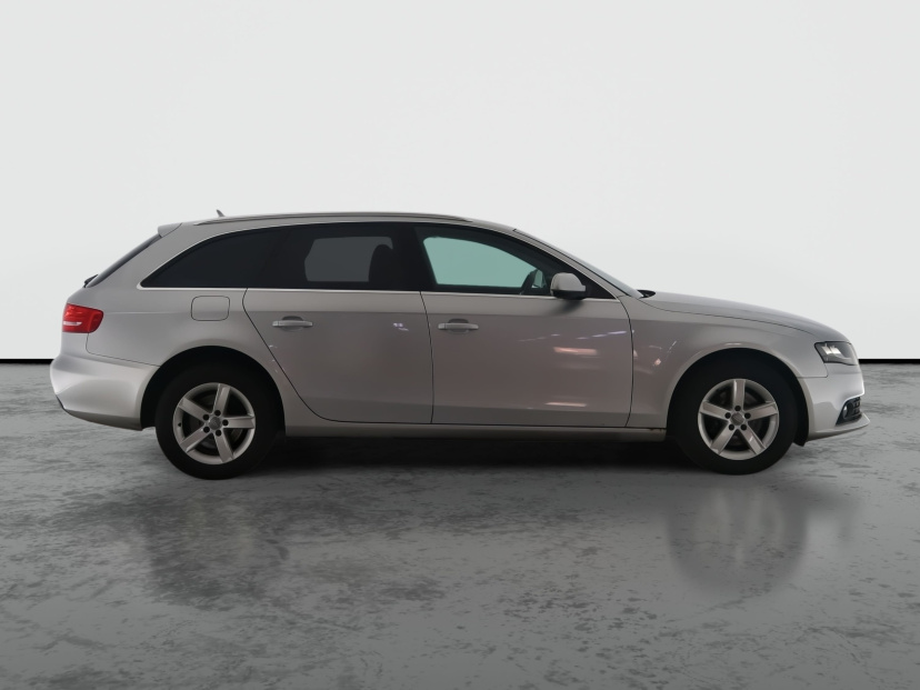 Audi A4, 2009