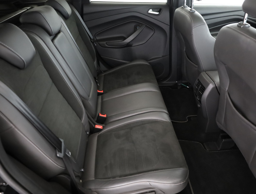 Ford Kuga, 2017