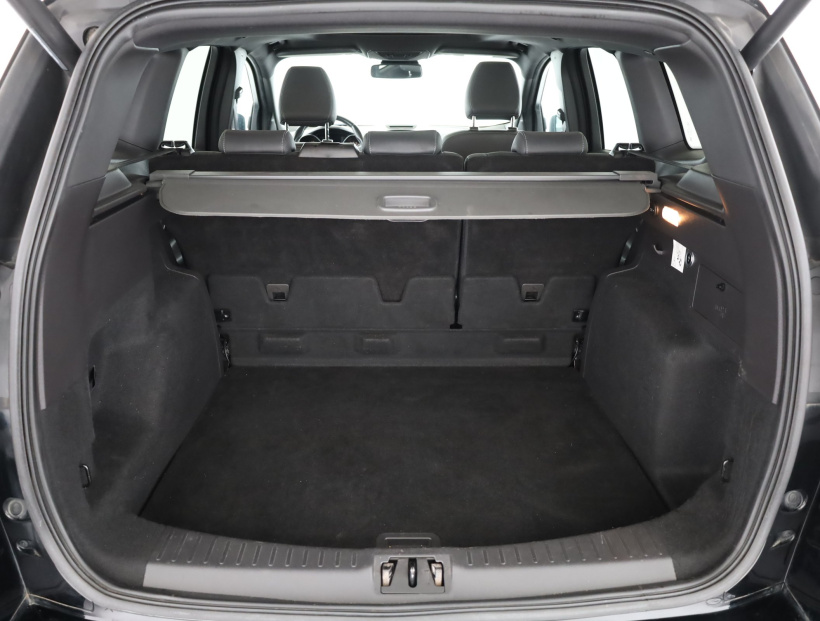 Ford Kuga, 2017