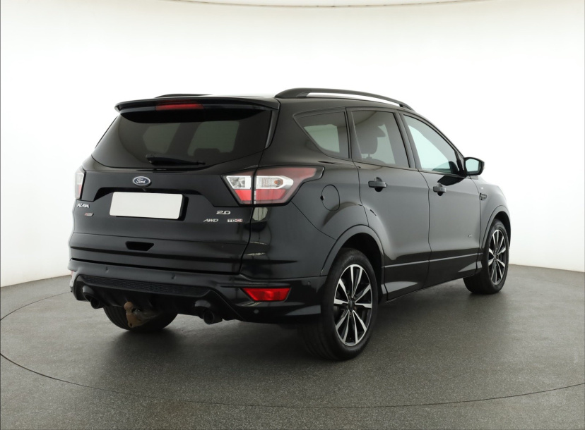 Ford Kuga, 2017
