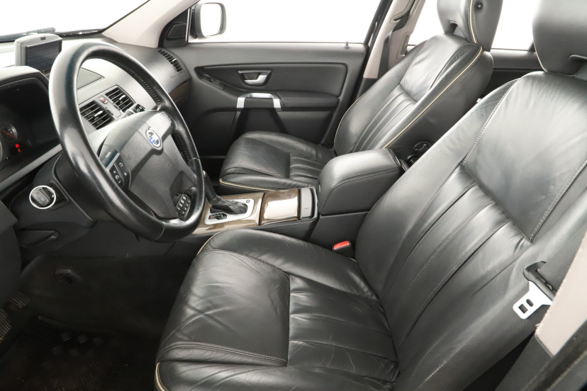 Volvo XC90, 2010