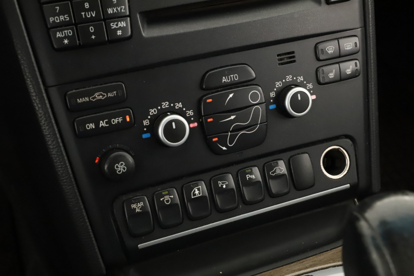 Volvo XC90, 2010