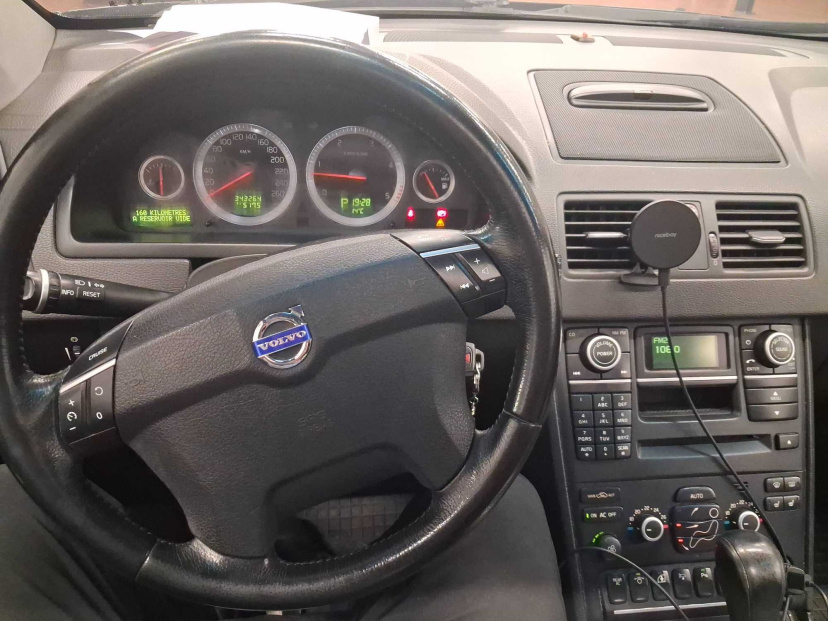 Volvo XC90, 2010