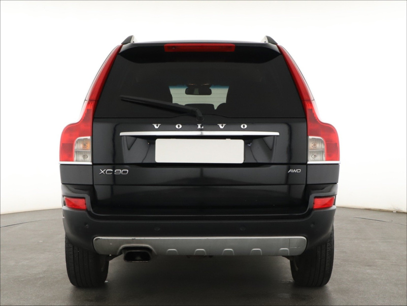 Volvo XC90, 2010
