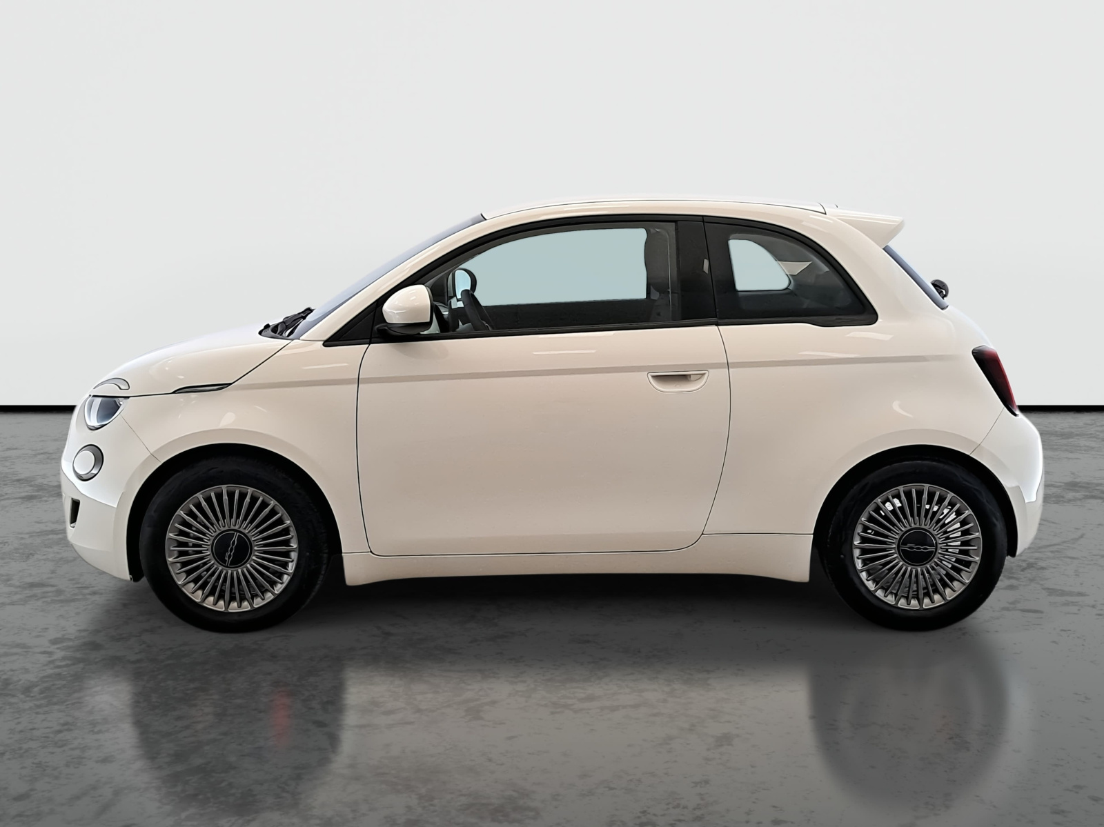 Fiat 500e 42 kWh, 2023, digi klima, Infotainmetn 4