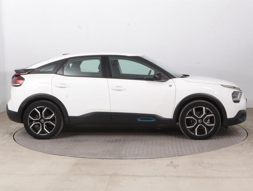 Citroen e-C4, 2022