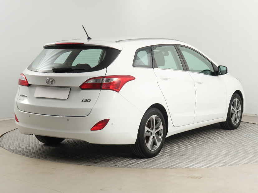 Hyundai i30, 2015