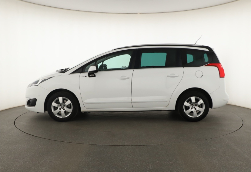 Peugeot 5008, 2016