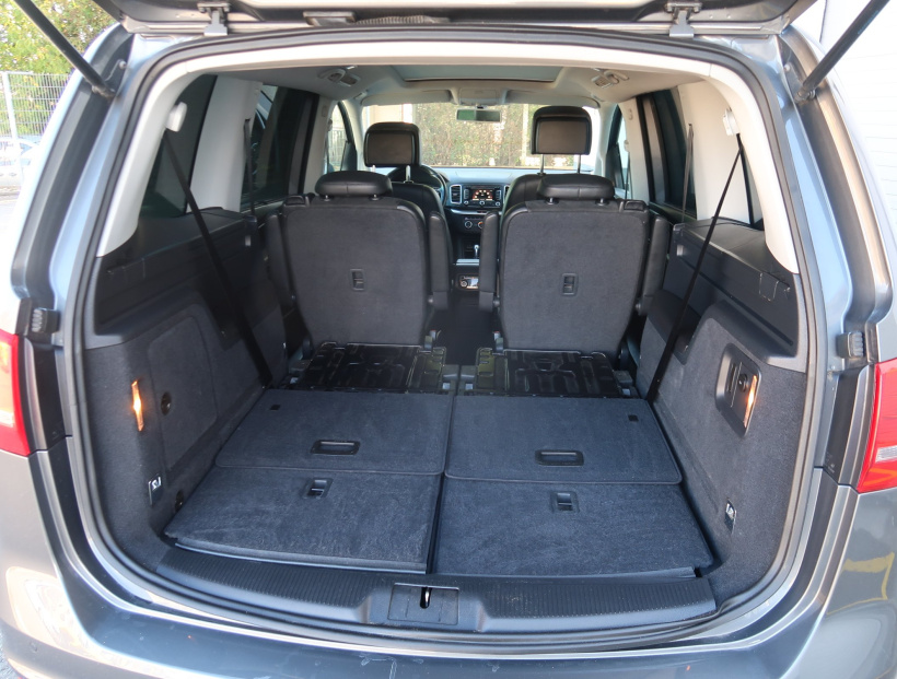 Volkswagen Sharan, 2013