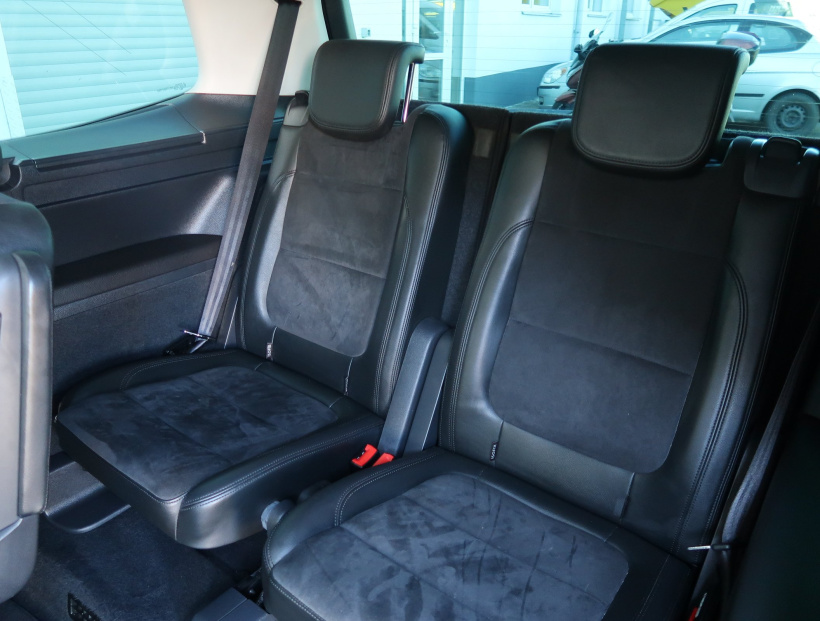 Volkswagen Sharan, 2013