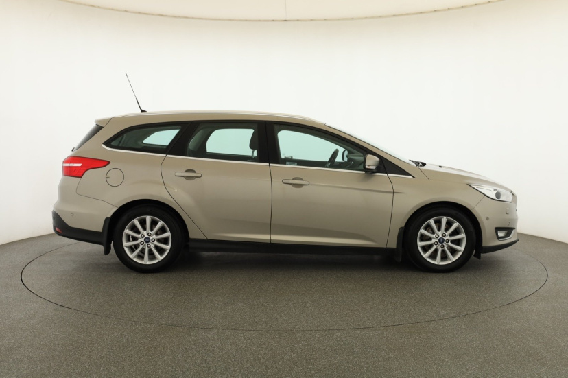Ford Focus, 2016