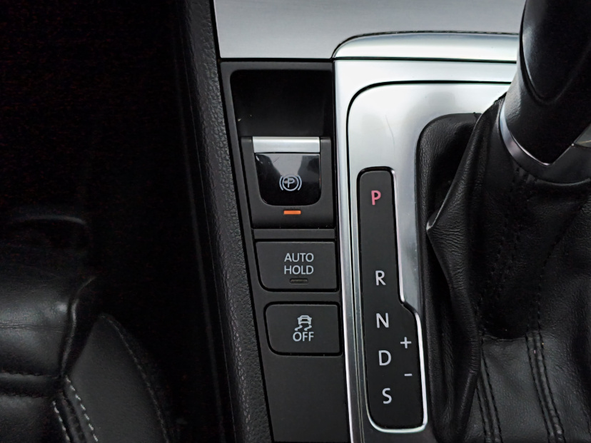 Volkswagen CC, 2012