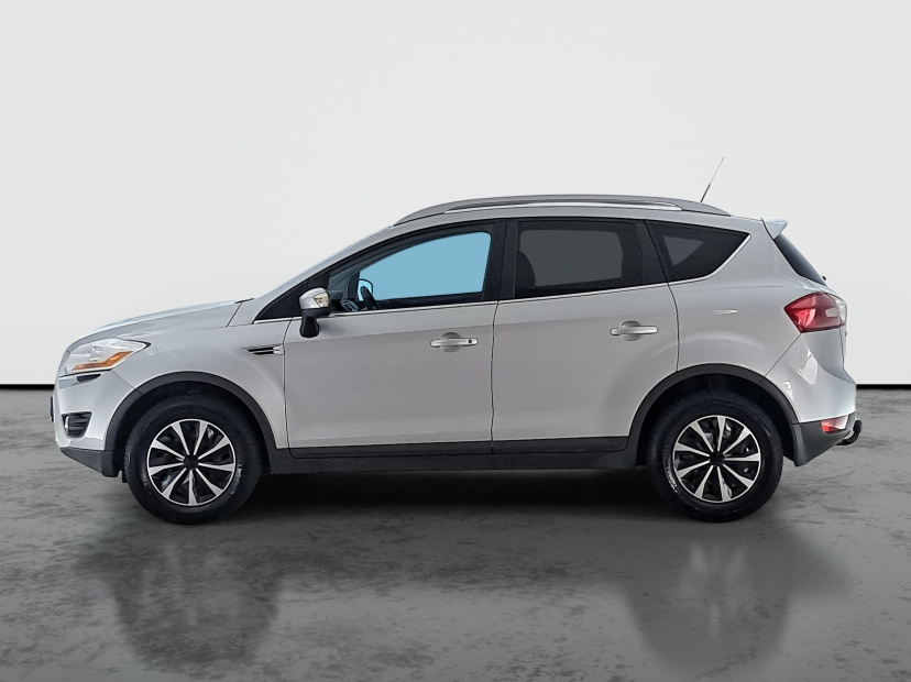 Ford Kuga, 2010