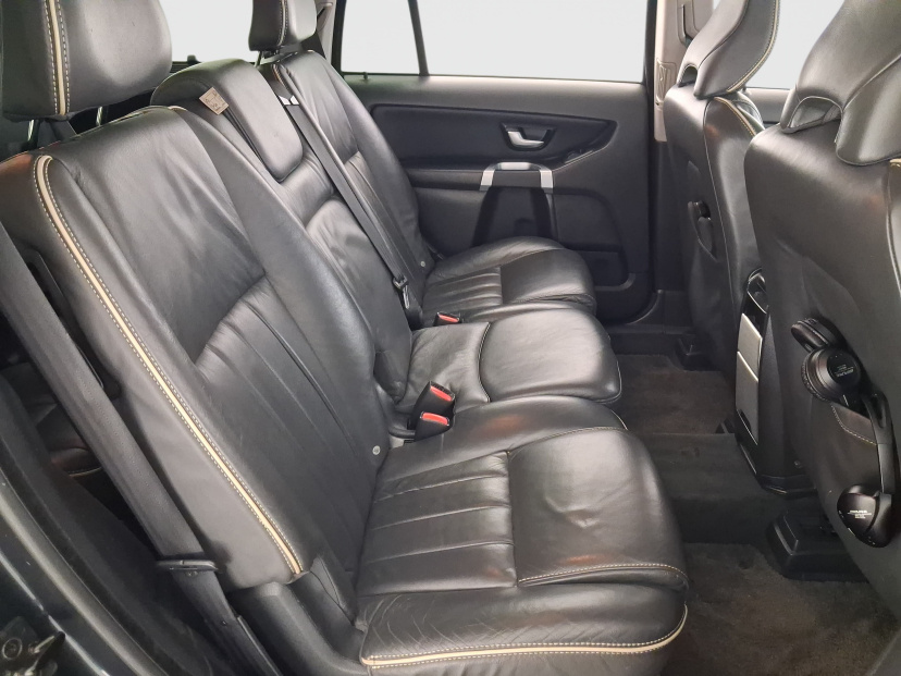 Volvo XC90, 2010